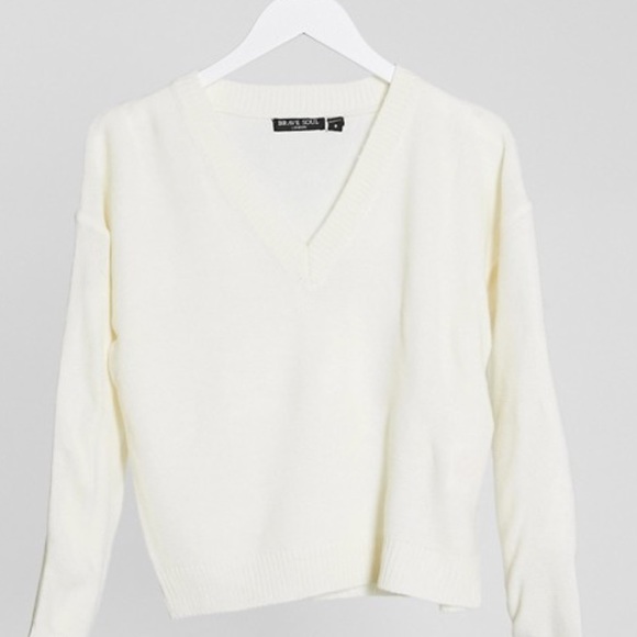 V-neck Sweater-SOLD - Picture 3 of 5